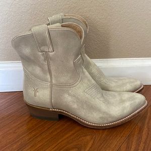Frye short Booties